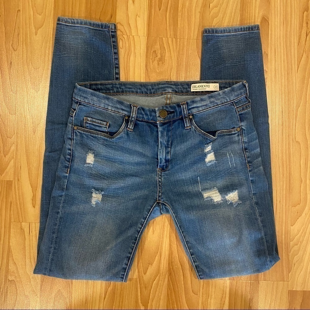 BLANK NYC Skinny Classique Jeans Size 29 Medium Wash Distressed Stretch Denim